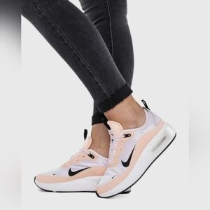Size 8 - Nije Women's Air Max Dia Light Violet Crimson